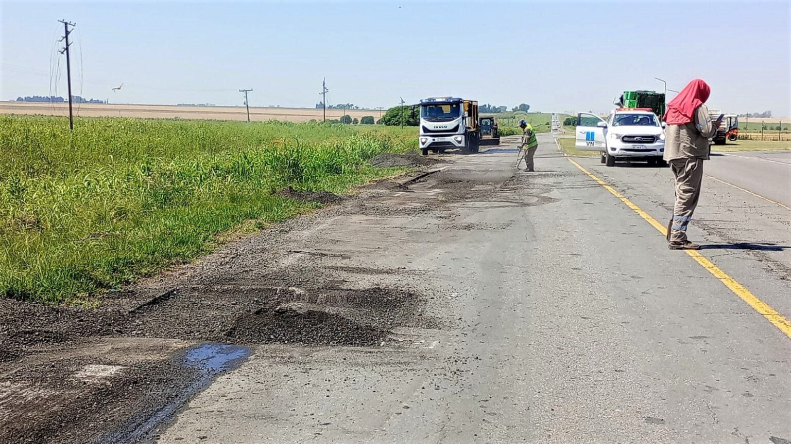 VIALIDAD NACIONAL TRABAJÓ SOBRE RN 178 ENTRE LAS ROSAS Y MONTES DE OCA ...