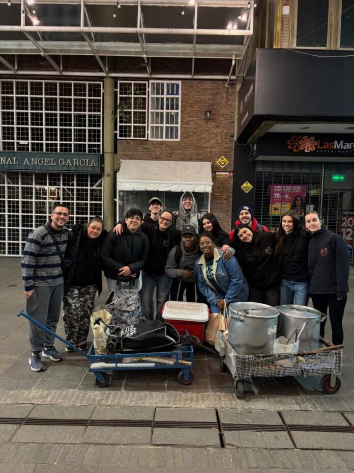 ef16b9f3-61ad-4a7d-a002-7e883215b799